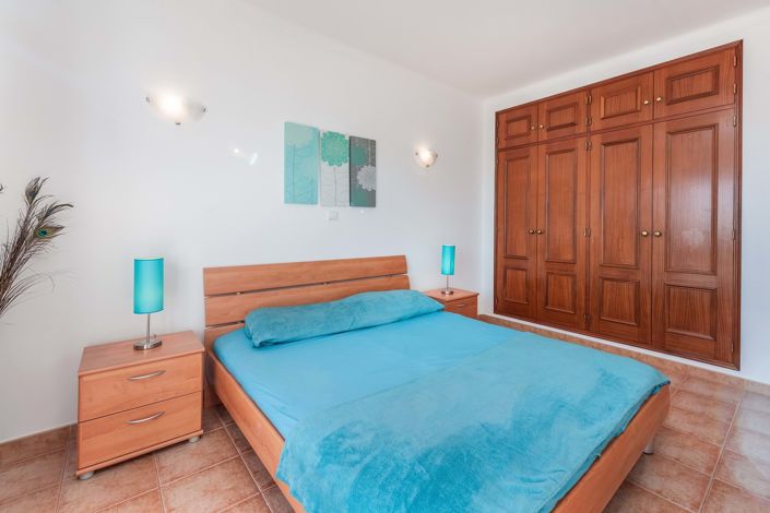 Image No.12-2 Bed Apartment for sale