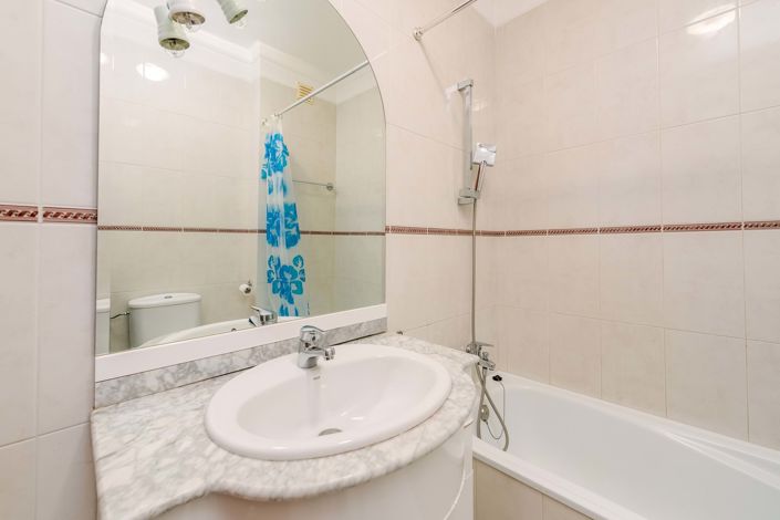 Image No.18-2 Bed Apartment for sale