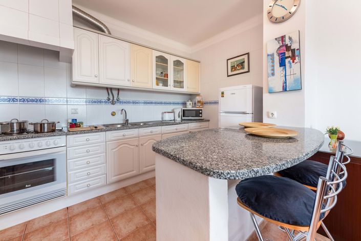 Image No.9-2 Bed Apartment for sale