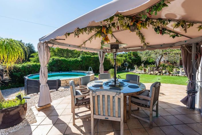 Image No.2-4 Bed Villa for sale