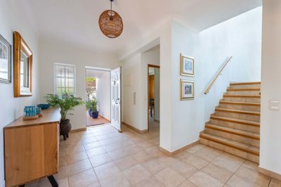 23-4548-78d1f4f8b6655591b02d22fabb36a692d73cc