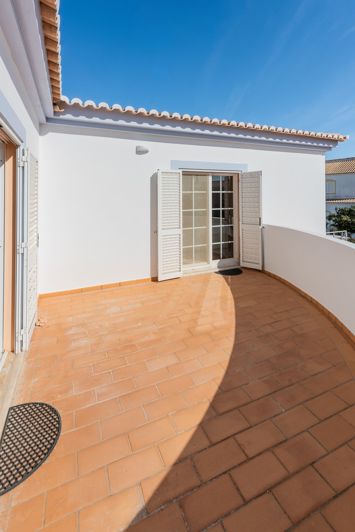 Image No.25-Villa de 3 chambres à vendre à Lagos