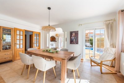 23-4548-78d1f4f8b6655591b02d22fabb36a692d73cc