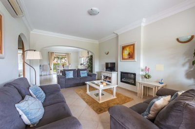 23-4560-78d1f4f8b6655591b02d22fabb36a692d73cc