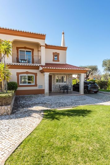 Image No.33-Villa de 4 chambres à vendre à Lagos