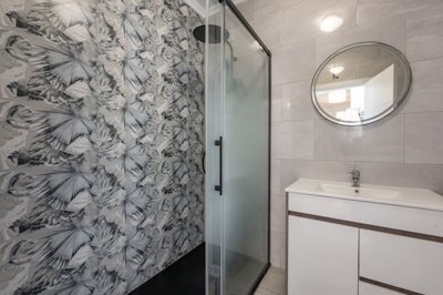 23-4565-78d1f4f8b6655591b02d22fabb36a692d73cc