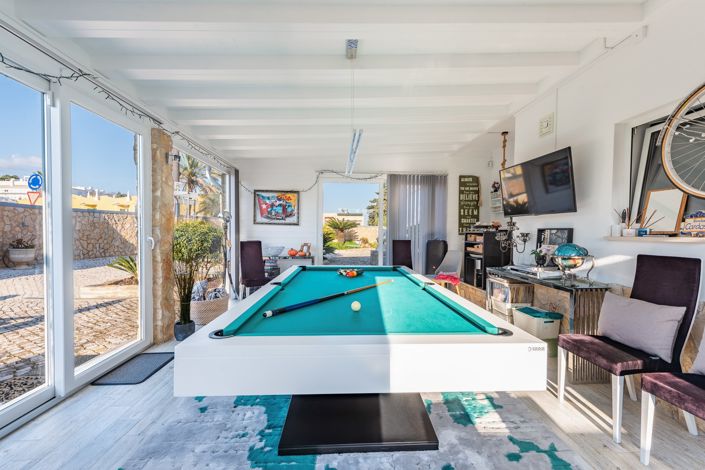 Image No.17-4 Bed Villa for sale