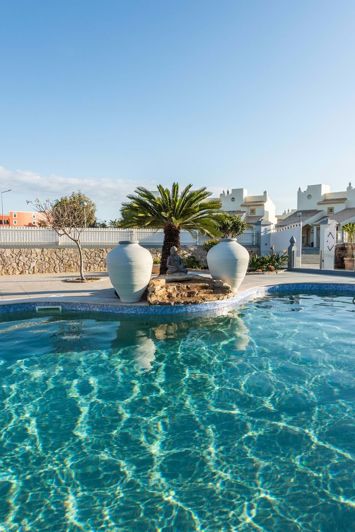 Image No.25-4 Bed Villa for sale