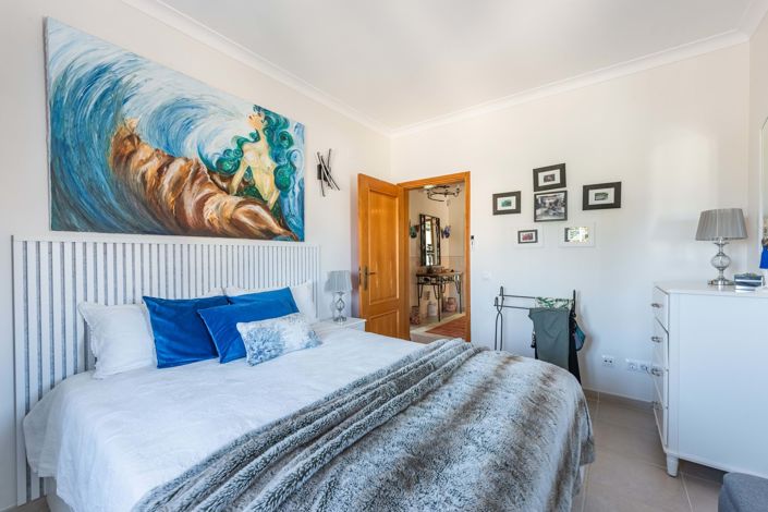 Image No.43-4 Bed Villa for sale