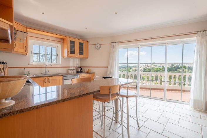 Image No.10-5 Bed Villa for sale