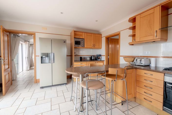 Image No.11-5 Bed Villa for sale