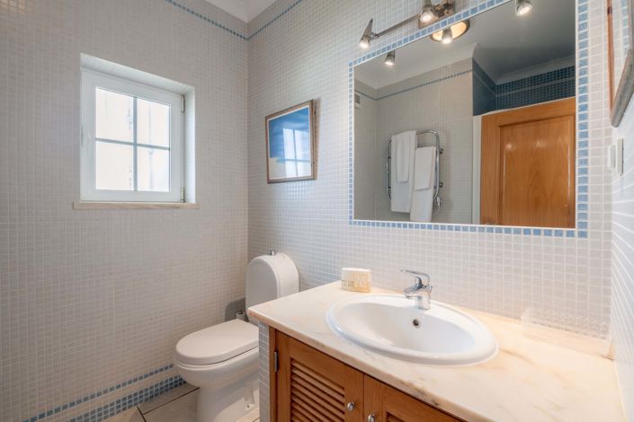 Image No.15-5 Bed Villa for sale