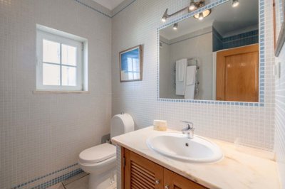 23-4577-78d1f4f8b6655591b02d22fabb36a692d73cc