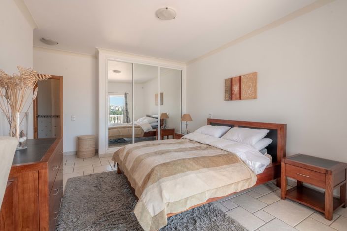 Image No.18-5 Bed Villa for sale