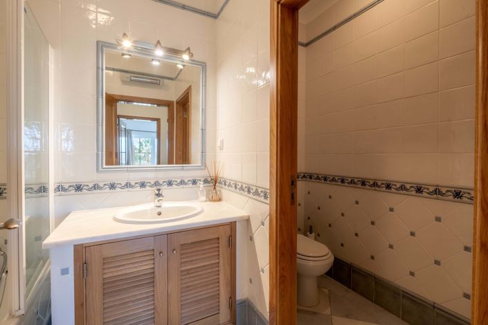 Image No.22-5 Bed Villa for sale