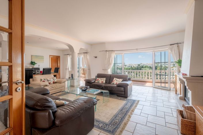 Image No.4-5 Bed Villa for sale