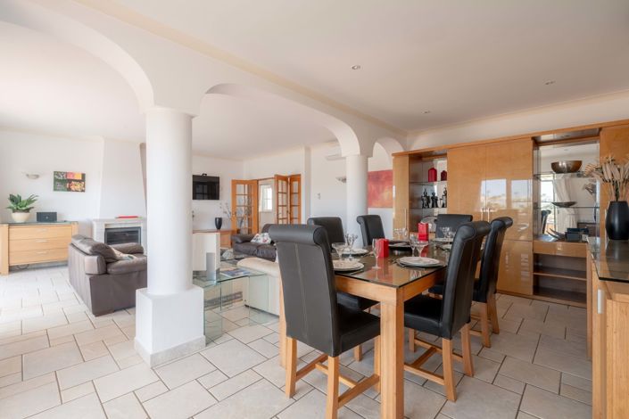 Image No.5-5 Bed Villa for sale