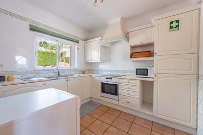 23-4569-78d1f4f8b6655591b02d22fabb36a692d73cc