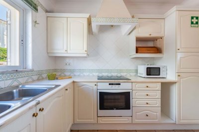 23-4569-78d1f4f8b6655591b02d22fabb36a692d73cc