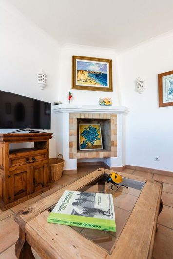 Image No.9-2 Bed Townhouse for sale