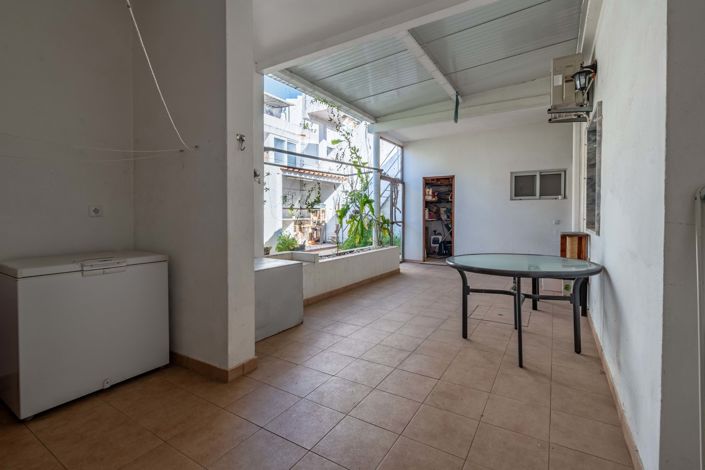 Image No.12-3 Bed Townhouse for sale