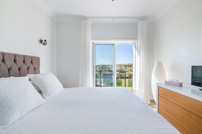 Image No.15-2 Bed Apartment for sale