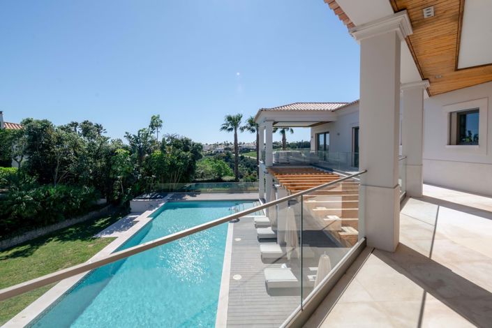 Image No.2-5 Bed Villa for sale