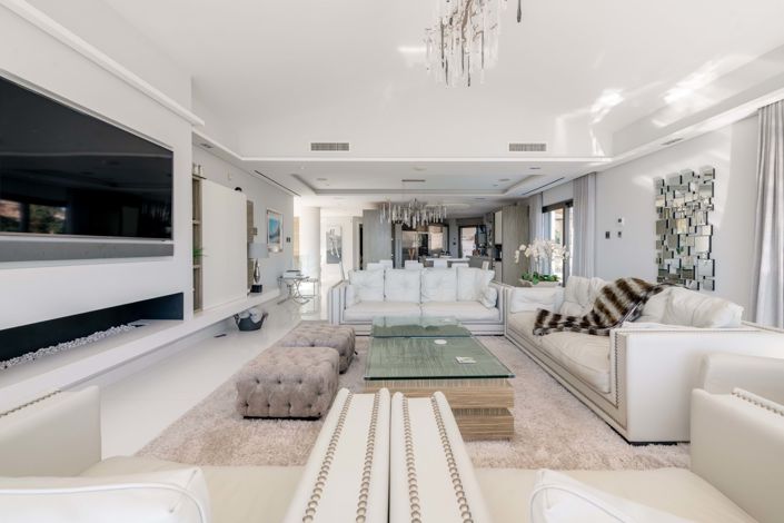 Image No.22-5 Bed Villa for sale