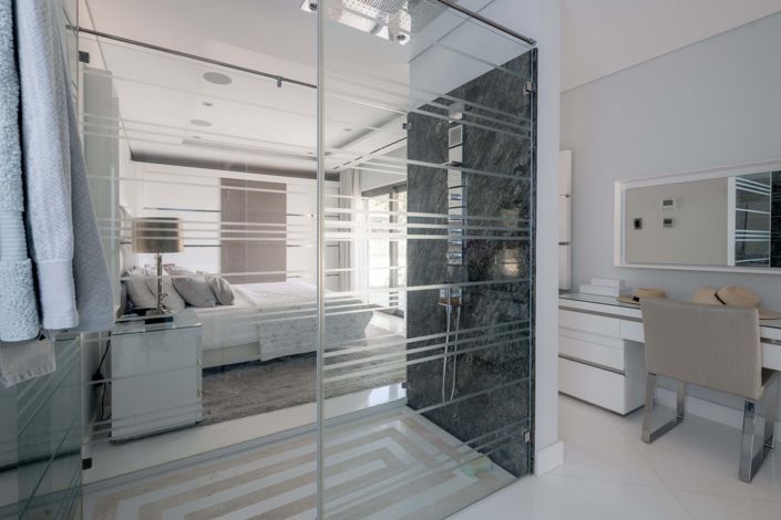 Image No.36-5 Bed Villa for sale