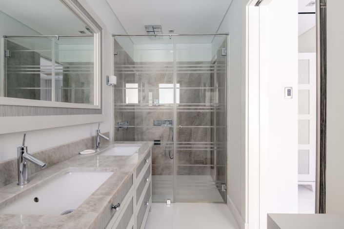 Image No.44-5 Bed Villa for sale