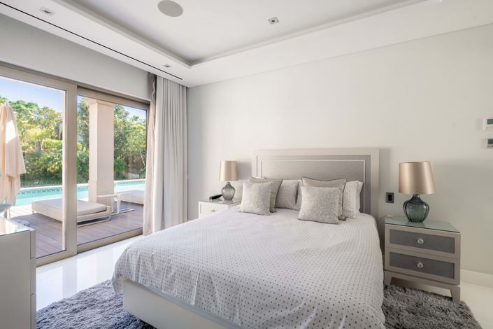 Image No.45-5 Bed Villa for sale