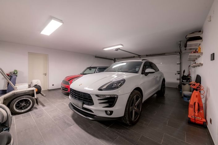 Image No.51-5 Bed Villa for sale