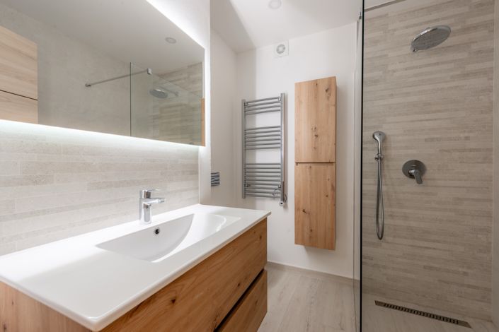 Image No.14-3 Bed Townhouse for sale