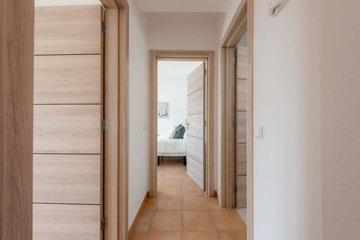 Image No.17-3 Bed Townhouse for sale