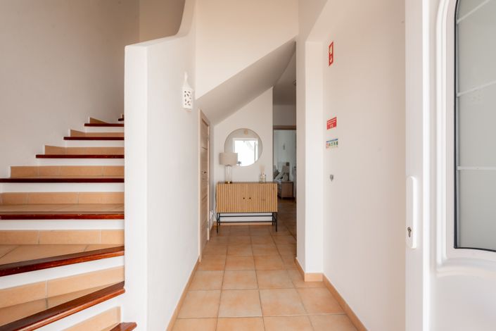 Image No.29-3 Bed Townhouse for sale