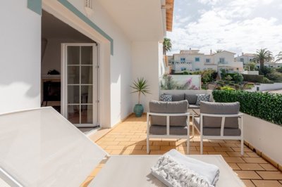 23-4581-78d1f4f8b6655591b02d22fabb36a692d73cc