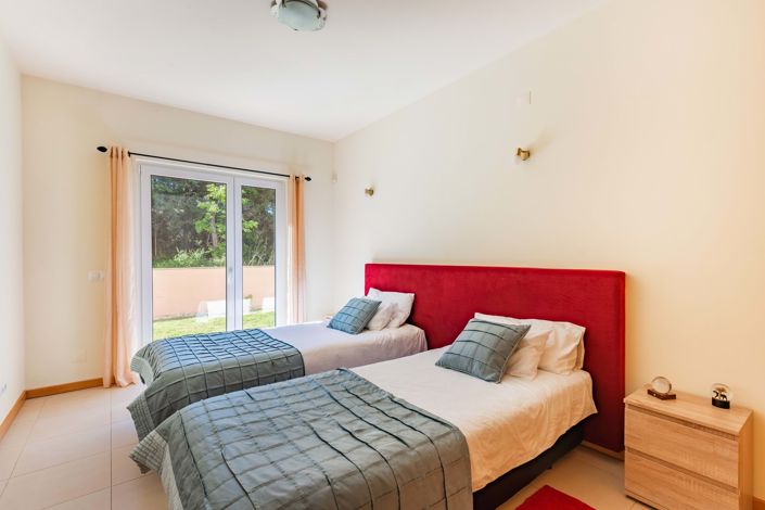 Image No.16-2 Bed Apartment for sale