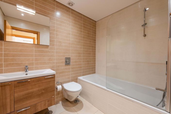 Image No.21-2 Bed Apartment for sale