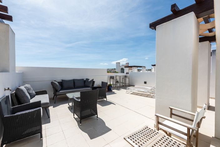 Image No.28-2 Bed Apartment for sale