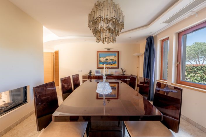 Image No.14-4 Bed Villa for sale