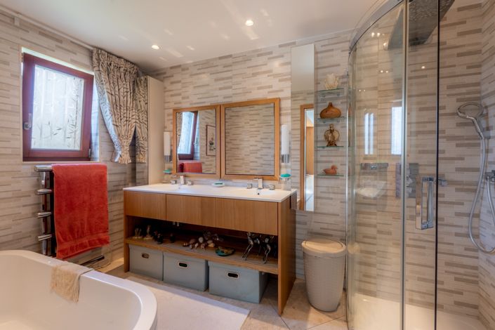 Image No.17-4 Bed Villa for sale