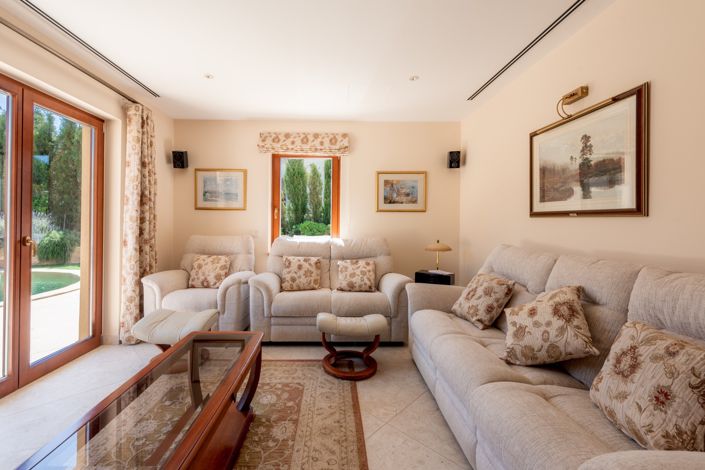 Image No.18-4 Bed Villa for sale