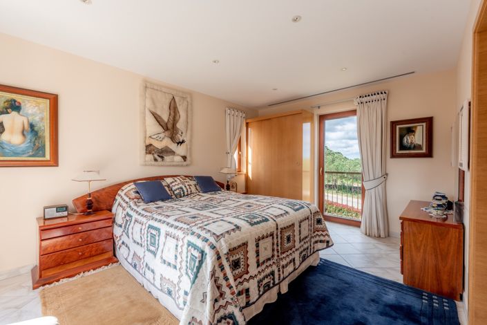 Image No.27-4 Bed Villa for sale