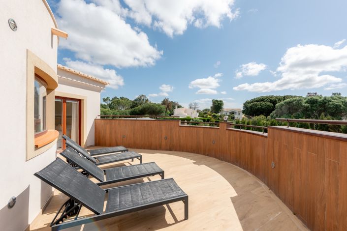 Image No.35-4 Bed Villa for sale