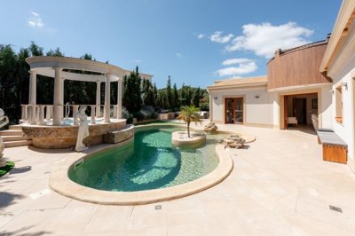 23-4586-78d1f4f8b6655591b02d22fabb36a692d73cc