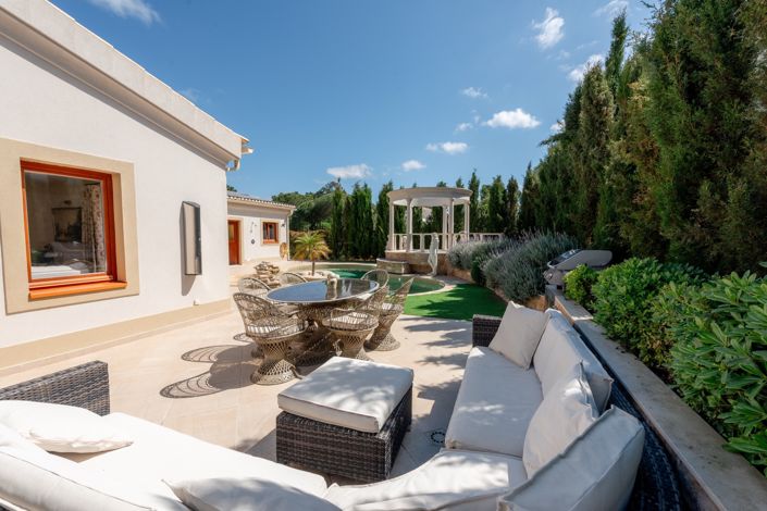 Image No.8-4 Bed Villa for sale