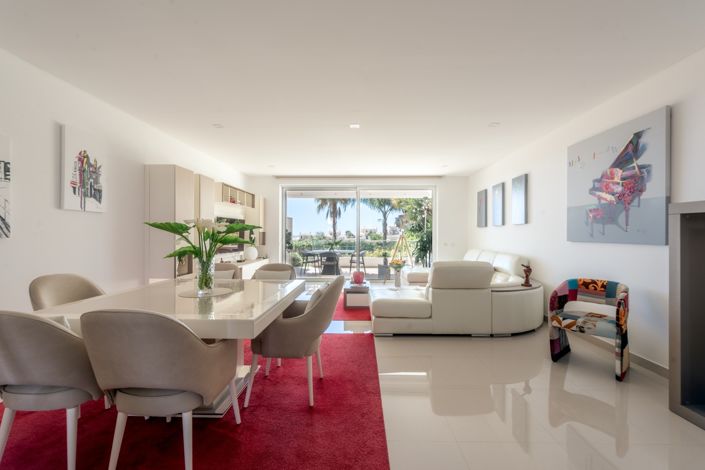 Image No.15-3 Bed Apartment for sale