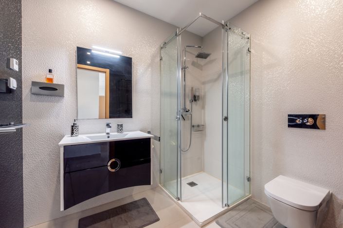 Image No.18-3 Bed Apartment for sale
