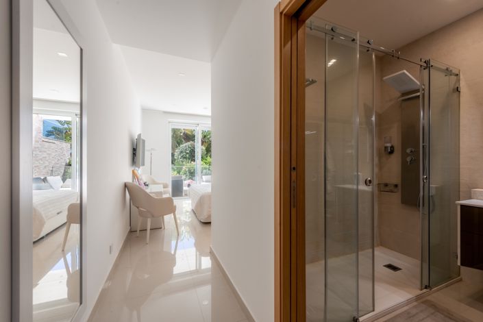 Image No.20-3 Bed Apartment for sale