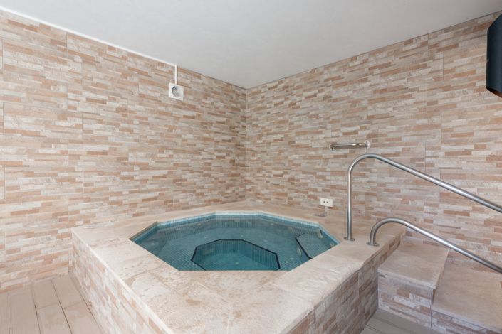 Image No.34-3 Bed Apartment for sale